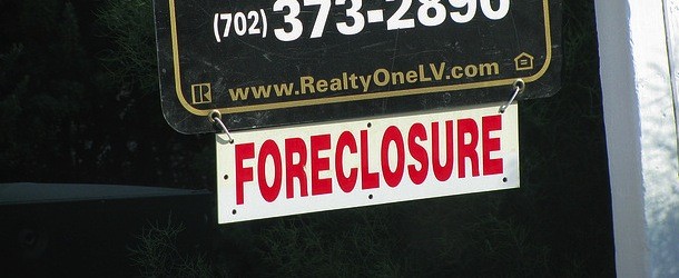 Deed in Lieu of Foreclosure vs. Short Sale